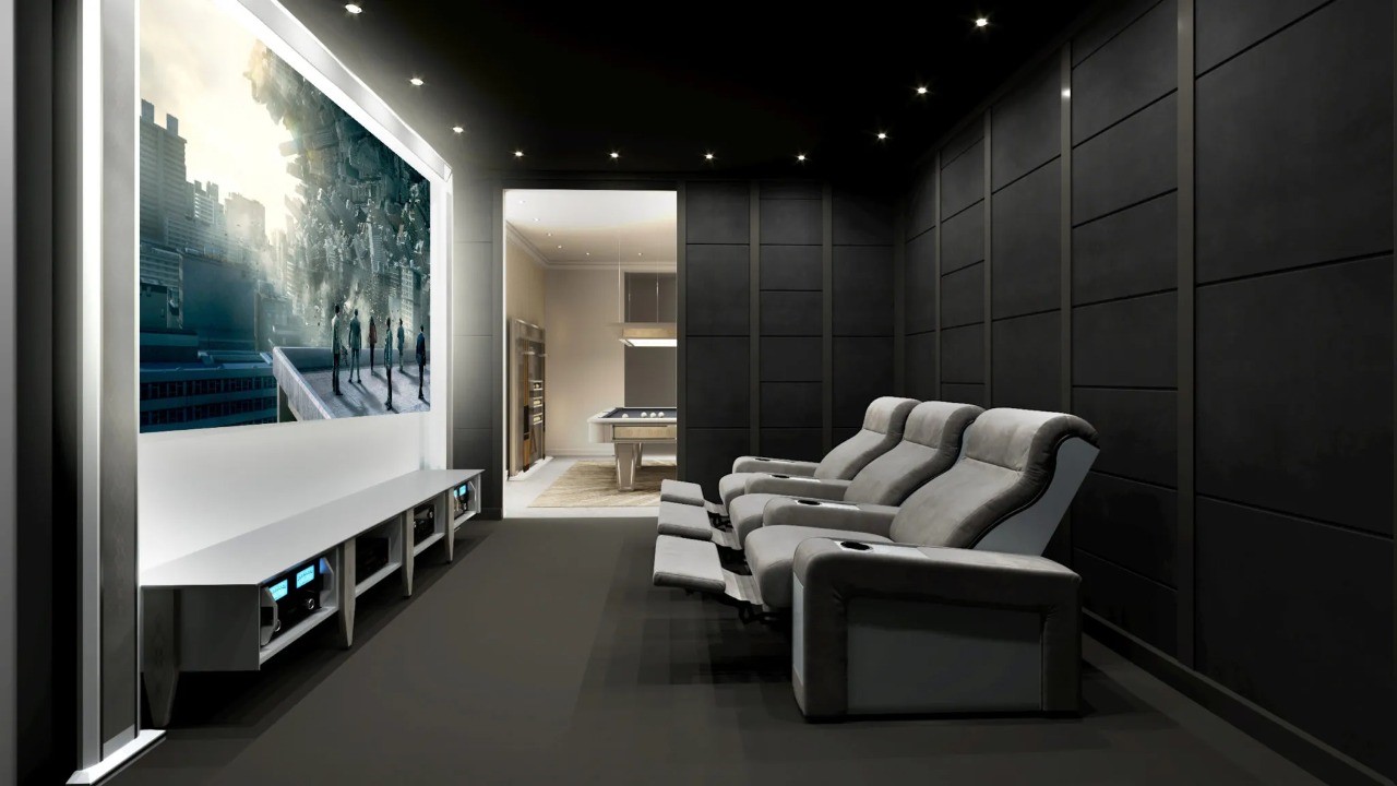 Enhanced movie experience at home